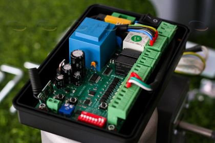 Motor cổng lùa HILAND 600